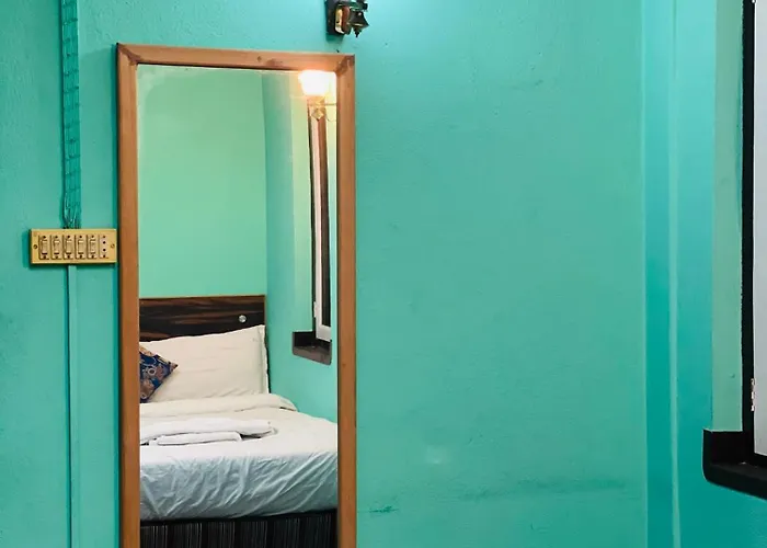 Hotel Heranya 3*